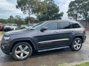 2014 Jeep Grand Cherokee WK image 3