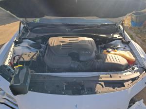 2015 Chrysler 300c LX2 image 3