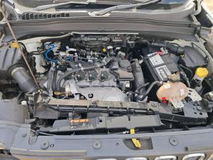 2015 Jeep Renegade BU image 3