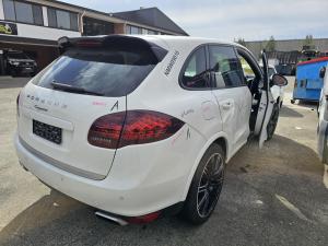 2013 Porsche Cayenne 92A 3.0DT CRC16 AUTO 8SPD 4WD image 3