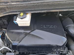 2022 Hyundai Staria US4 image 3