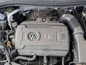 2023 Volkswagen Tiguan 5NA image 3