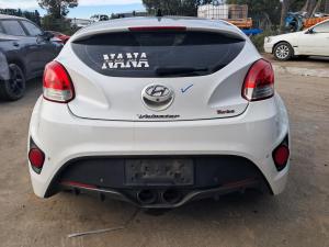 2014 Hyundai Veloster FS image 3