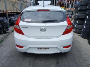 2015 Hyundai Accent RB image 3
