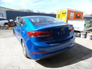 2016 Hyundai Elantra AD image 3