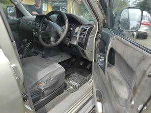 2005 Mitsubishi Pajero NP image 3