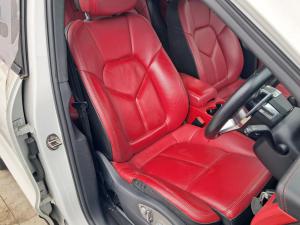 2015 Porsche Macan 95B image 3