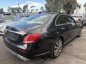 2017 Mercedes Benz E220 E220D image 3