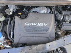 2017 Kia Carnival YP image 3