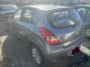 2011 Hyundai I20 image 3