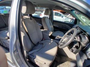 2018 Kia Carnival YP image 3