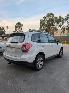 2014 Subaru Forester 2014 SUBARU FORESTER image 3