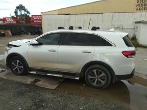 2016 Kia Sorento UM image 3