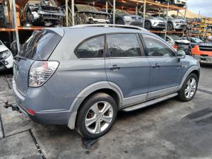 2013 Holden Captiva CG image 3