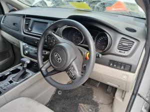 2018 Kia Carnival YP image 3
