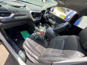 2019 Holden Acadia MY19 image 3