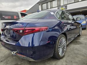 2017 Alfa Romeo Giulia 2.0T 55273835 AUTO 8SPD RWD SUPER image 3