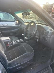 2002 Ford Exploer image 3