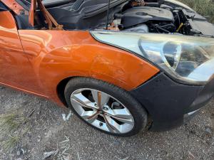 2012 Hyundai Veloster image 3