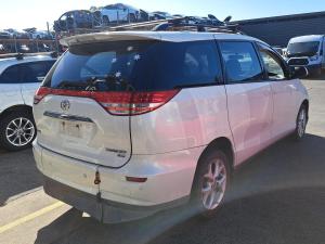 2007 Toyota Tarago ACR50R image 3