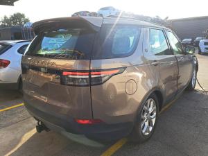 2018 Land Rover Discovery SERIES 5 image 3