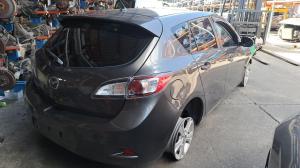 2013 Mazda Mazda3 BL image 3