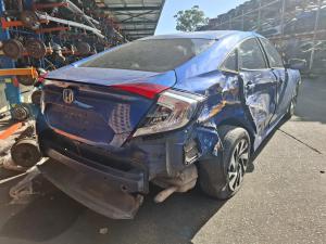2016 Honda Civic 10TH GEN image 3