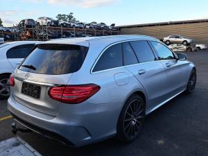 2016 Mercedes Benz C Class S205 image 3