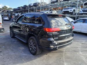 2017 Jeep Grand Cherokee WK image 3