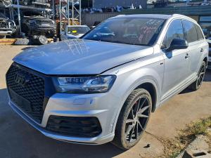 2015 Audi Q7 4M image 3