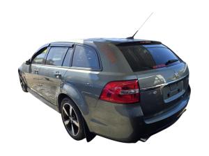 2016 Holden Commodore VF SV6 BLACK EDITION image 3