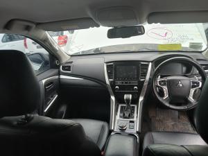 2021 Mitsubishi Pajero Sport QE image 3