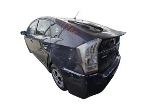 2012 Toyota Prius ZVW30R HATCH image 3