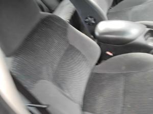2001 Ford Falcon AU image 3