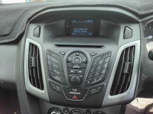 2014 Ford Focus LW image 3