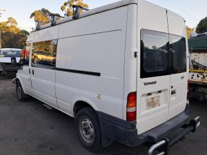 Ford Transit image 3