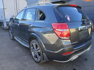 2016 Holden Captiva CG image 3