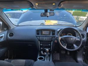2017 Nissan Pathfinder R52 image 3