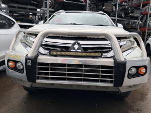 2017 Mitsubishi Pajero Sport QE-QG image 3