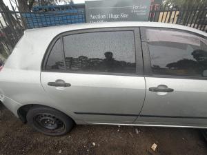 2004 Toyota Corolla image 3