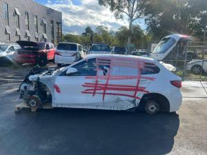 2019 Bmw 1 Series F40 image 3