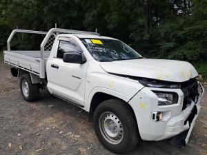 2025 Mitsubishi Triton image 3