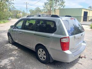2006 Kia Carnival image 3