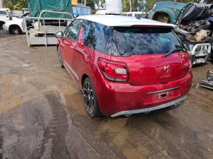 2013 Citroen Ds3 image 3