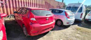 2013 Hyundai Accent image 3