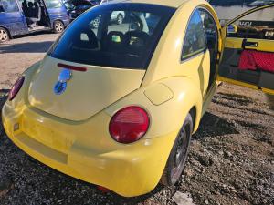 2005 Volkswagen Beetle image 3