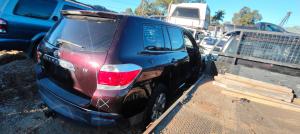 2013 Toyota Kluger image 3