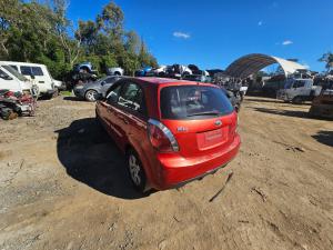 2009 Kia Rio image 3