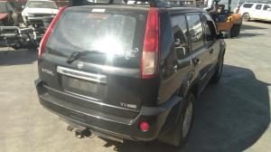 2004 Nissan Xtrail T30 image 3