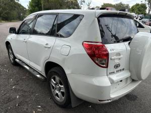 2007 Toyota Rav4 image 3